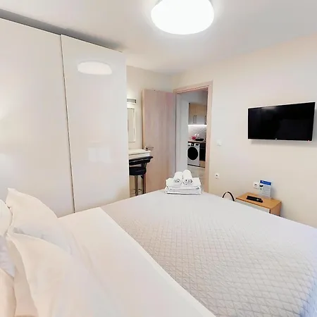 Apartman Costamare Boutiqueapart-where Luxury Meets Comfort *